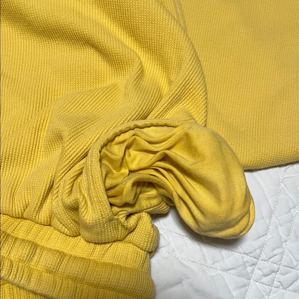XS/S Daily Drills Thermal long sleeve top /pant SET in yellow - Picture 15 of 16